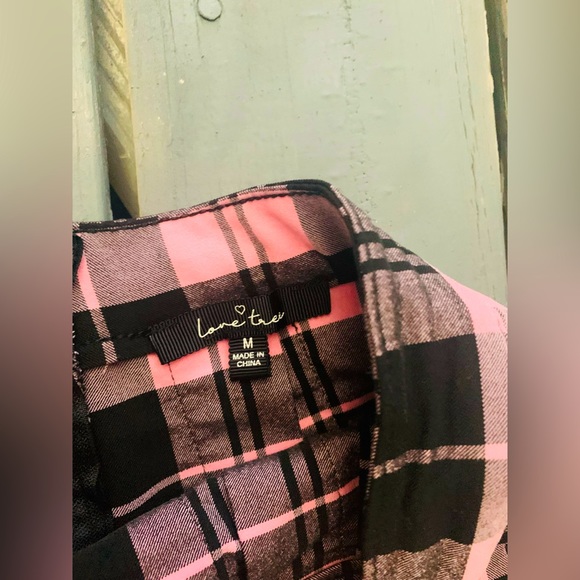 Love Tree Pink & Black Plaid Skirt- preowned! Hot item! - Picture 6 of 9
